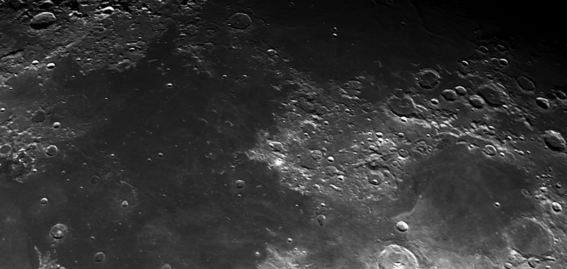 Moon_2015-07-04-chboc.jpg